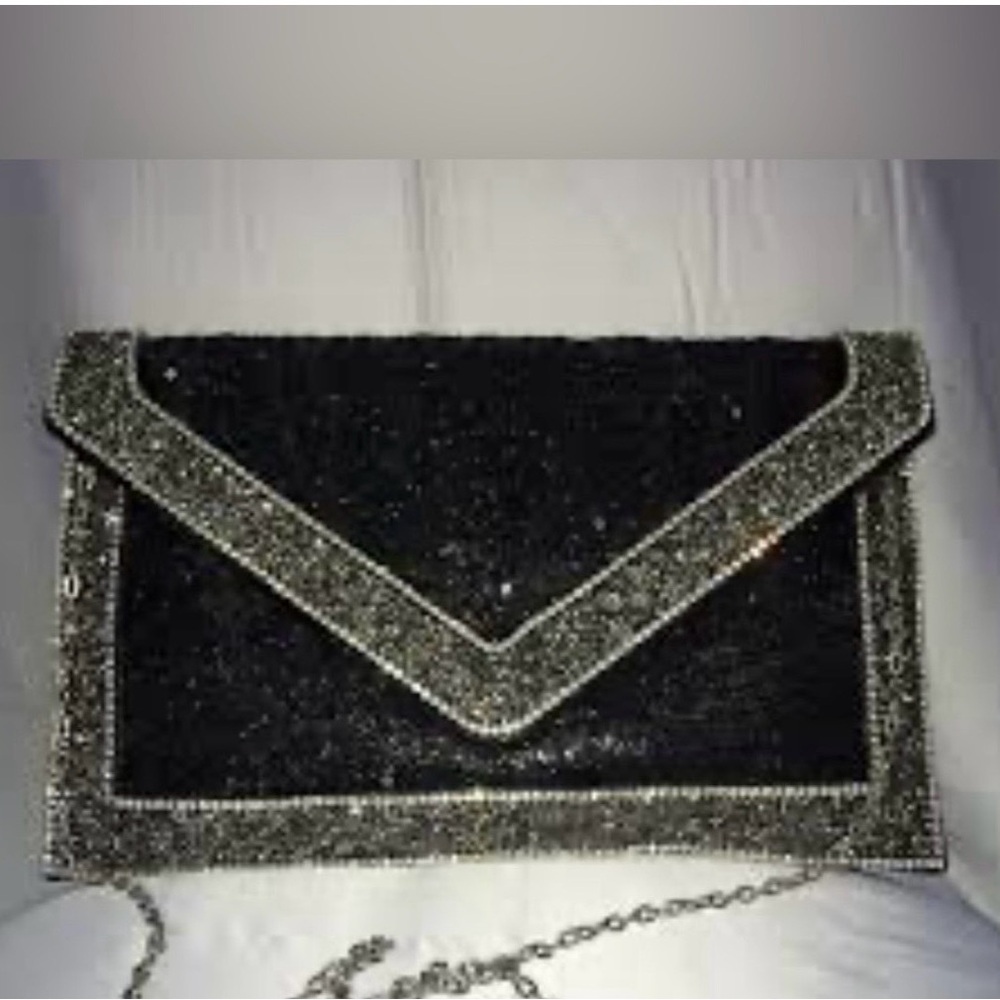 Manolo Blahnik Crystalbi pumps
Absolutely stunning!!! No box.. Dust bag only - Picture 14 of 17